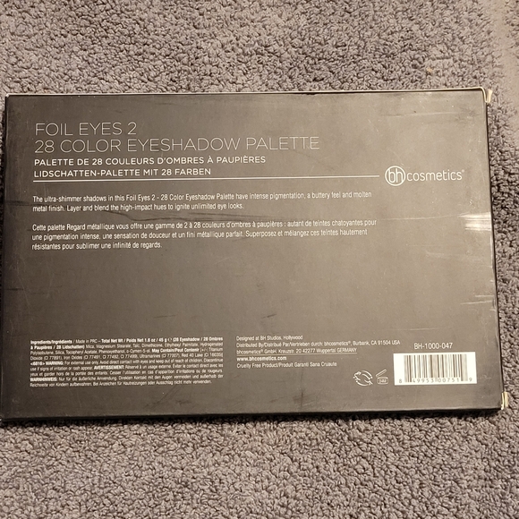 BH Cosmetics Foil Eyes 2 - Picture 9 of 10